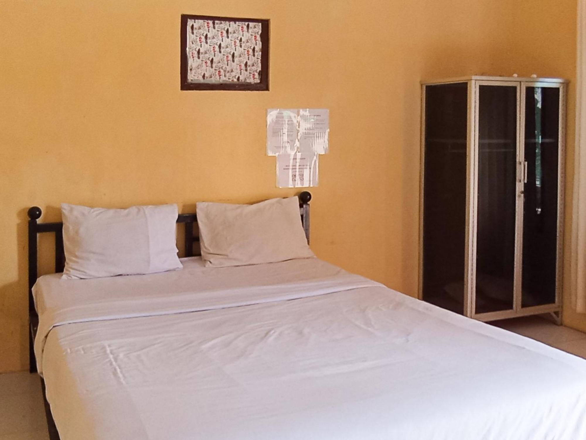Reddoorz At El Shaday Homestay Banyuwangi بانيووانجى المظهر الخارجي الصورة