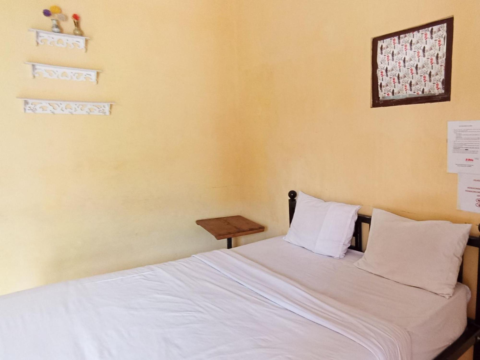 Reddoorz At El Shaday Homestay Banyuwangi بانيووانجى المظهر الخارجي الصورة